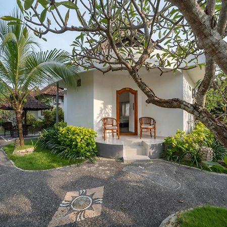 Nusa Indah Bungalow Lembongan Extérieur photo