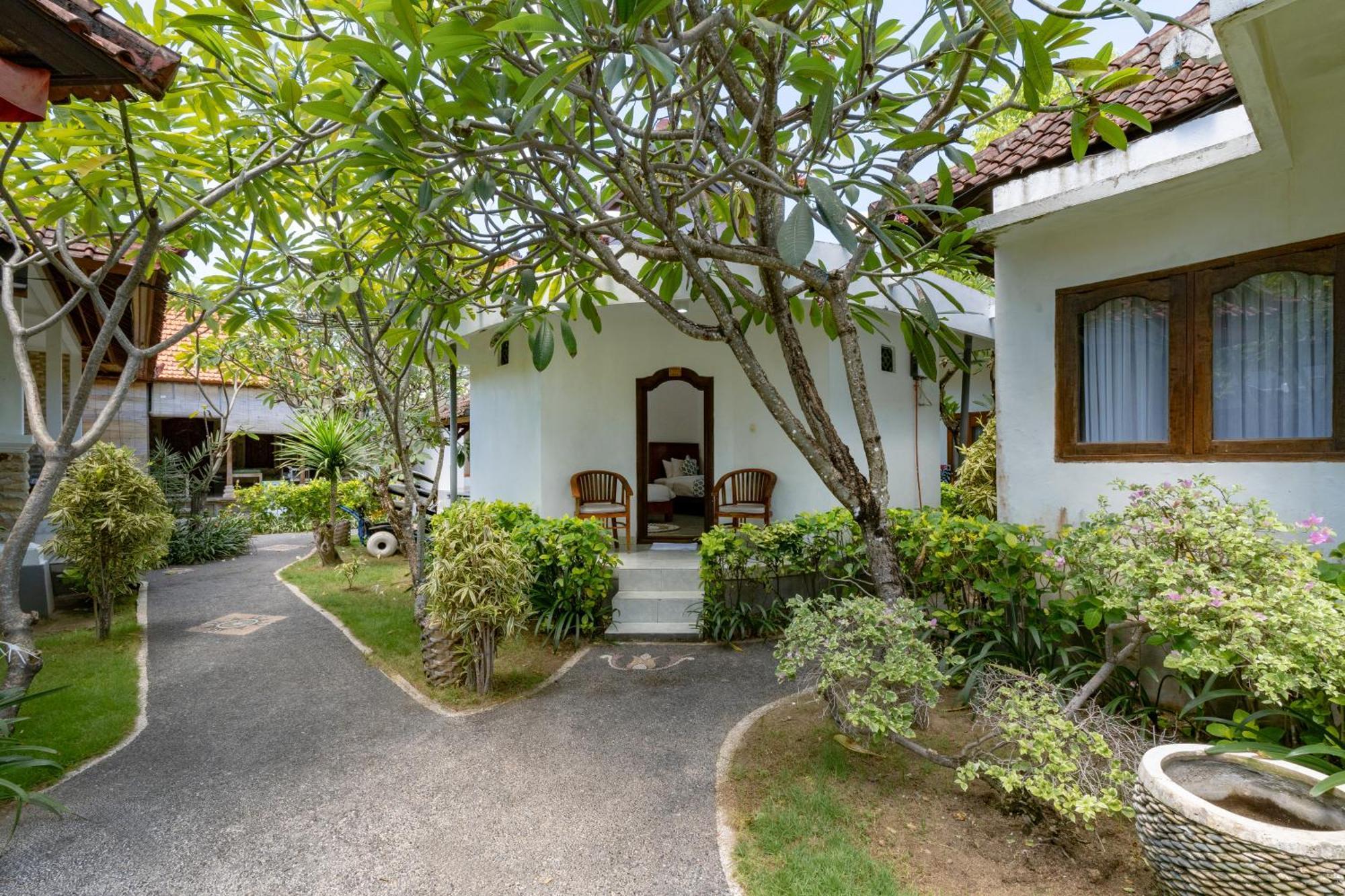 Nusa Indah Bungalow Lembongan Extérieur photo